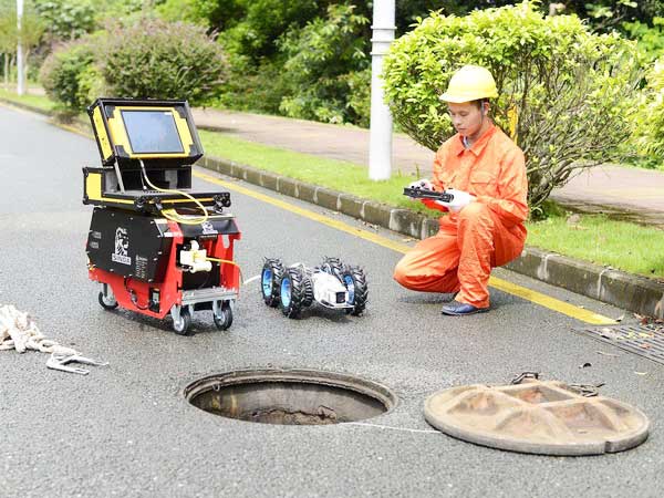 白鹭湖管理区管道机器人检测